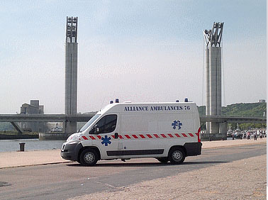 Alliance Ambulances 76